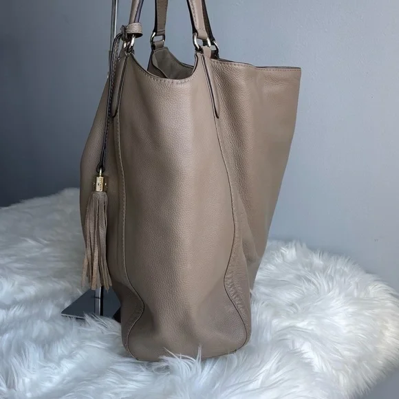 Gucci Soho Interlocking GG Tote Bag Leather Handbag